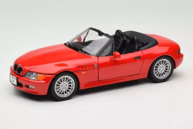 UT Models Bmw Z3 Roadster 1999 1:18 80439422185